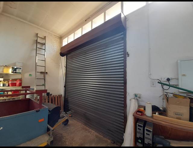 350M² WORKSHOP SOLD IN JET PARK